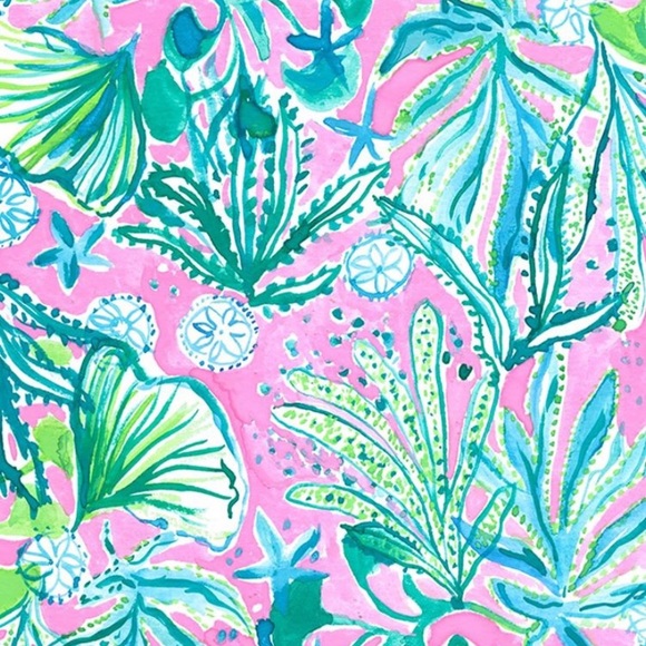 Meet your Posher, Caroline - Picture 1 of 1